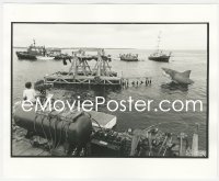 3d1178 JAWS deluxe 8x10 file photo 1975 Steven Spielberg by camera filming Bruce the shark by Goldman!