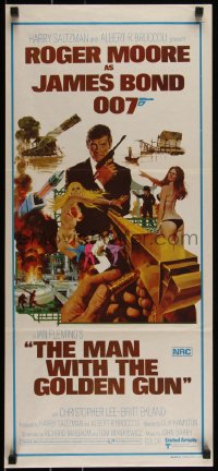 3d0435 MAN WITH THE GOLDEN GUN Aust daybill 1974 art of Roger Moore as James Bond by McGinnis!