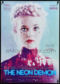 3d1574 NEON DEMON teaser German 2016 Elle Fanning covered in paint, Nicolas Winding Refn!