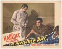 3d0970 INVISIBLE RAY LC #2 R1948 Bela Lugosi prepares to inject Boris Karloff with the cure!