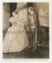 3f1650 SEA HAWK 8x10 still 1940 Errol Flynn standing by Flora Robson as Queen Elizabeth I!