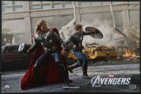 3m0449 AVENGERS Italian 16x23 pbusta 2012 Chris Hemsworth as Thor, Chris Evans as Captain America!