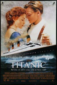 3m1026 TITANIC style B revised int'l DS 1sh 1997 Leonardo DiCaprio & Winslet, James Cameron!