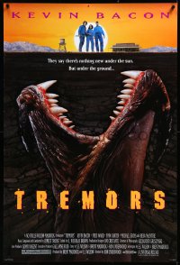 3m1036 TREMORS 1sh 1990 Kevin Bacon, Fred Ward, great sci-fi horror image of monster worm!