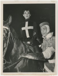 3p1859 AUDREY HEPBURN/MEL FERRER 7x9 news photo 1954 at Ringling Brothers Barnum & Bailey circus!