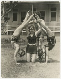 3p2128 SALLY RAND 6.5x8.5 news photo 1925 the famous sexy fan dancer practicing with three girls!