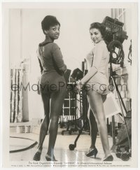 3p2130 SAPPHIRE 8.25x10 still 1959 two beautiful dancers from Jamaica photographed on the set!