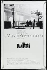 3r0860 MANHATTAN style B 1sh 1979 classic image of Woody Allen & Diane Keaton by bridge!