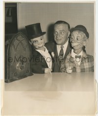 3t1379 EDGAR BERGEN/CHARLIE MCCARTHY 8.25x10 radio news photo 1966 with Mortimer Snerd, too!