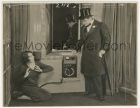 3t1408 HOLE IN THE WALL 7.5x9.75 still 1929 Claudette Colbert & Edward G. Robinson early in careers!