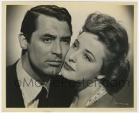 3t1453 MR. LUCKY 8.25x10 still 1943 pensive close up of Cary Grant & Laraine Day by John Miehle!