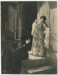 3t1477 PHANTOM OF THE OPERA 7.25x9.25 still 1925 Lon Chaney reaching for Mary Philbin against wall!