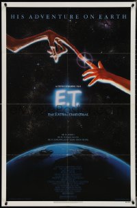 3t0840 E.T. THE EXTRA TERRESTRIAL studio style 1sh 1983 Steven Spielberg, John Alvin art over Earth!