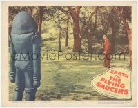 3t0672 EARTH VS. THE FLYING SAUCERS LC 1956 huge alien robot stares down man standing in park!