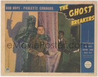 3t0681 GHOST BREAKERS LC 1940 Willie Best hides behind curtain as suit of armor grabs Bob Hope!