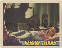 3t0687 HORROR ISLAND LC 1941 Peggy Moran in bed screams at sinister shadow on the wall!