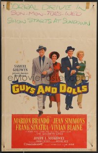 3t0186 GUYS & DOLLS WC 1955 Marlon Brando, Jean Simmons, Frank Sinatra & Blaine arm-in-arm!