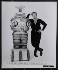 3t1583 LOST IN SPACE 16 TV 8x10 stills 1966 great images of top cast with the Robot, art!