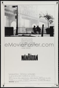 3w0871 MANHATTAN style B 1sh 1979 classic image of Woody Allen & Diane Keaton by bridge!