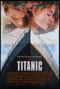 3w1006 TITANIC DS 1sh 1997 Leonardo DiCaprio, Kate Winslet, directed by James Cameron!