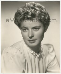 3x0485 INGRID BERGMAN signed 7.5x9.25 still 1940s portrait of the leading lady by Whitey Schafer!