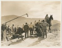 3y0214 CHARGE OF THE LIGHT BRIGADE candid deluxe 11x14.25 still 1936 crew filming Flynn by Julian!