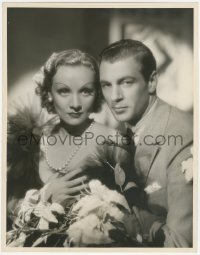 3y0222 DESIRE deluxe 10.25x13.25 still 1936 sexy jewel thief Marlene Dietrich & Gary Cooper by Richee!