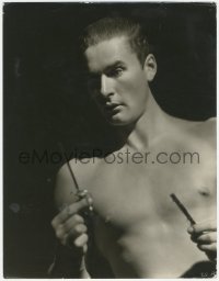 3y0230 ERROL FLYNN deluxe 11x14.25 still 1930s great barechested close up holding tiny model sword!