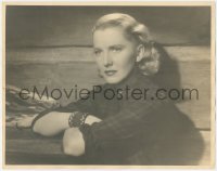 3y0278 PLAINSMAN deluxe 11x14 still 1936 great close portrait of pretty Jean Arthur as Calamity Jane!