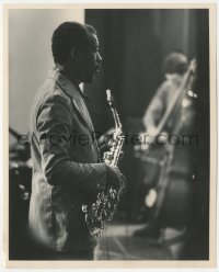 3y1454 ORNETTE COLEMAN 8x10 still 1974 African American jazz saxophonist in NYC by Raymond Ross!