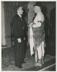 3y1483 REBECCA 7.75x9.75 candid still 1940 Laurence Olivier w/ Nigel Bruce in strongman costume!