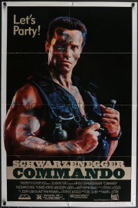 3y0798 COMMANDO 1sh 1985 cool image of Arnold Schwarzenegger in camo, let's party!