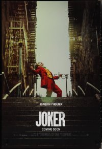 3z0896 JOKER int'l teaser DS 1sh 2019 Phoenix as the DC Comics villain at the top of the steps!