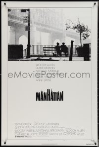 3z0928 MANHATTAN style B 1sh 1979 classic image of Woody Allen & Diane Keaton by bridge!