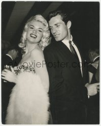 4b1320 JAYNE MANSFIELD/HUGH O'BRIAN 8x10 still 1956 back to back looking at each other by Jay Scott!