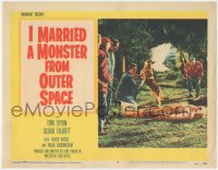 4b0576 I MARRIED A MONSTER FROM OUTER SPACE LC #8 1958 men with dog catch an alien in true form!