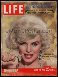 4b0205 LIFE magazine April 20, 1959 A Comic Marilyn Monroe Sets Movie Aglow!