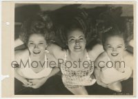 4f1372 GOLDWYN FOLLIES 8x11 key book still 1938 gorgeous Goldwyn Girls relaxing in their swimsuits!