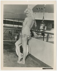 4f1406 JAYNE MANSFIELD 8.25x10 still 1950s in sexy polka dot swimsuit on ship by diving helmet!