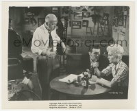 4f1450 MAN WITH THE GOLDEN ARM candid 8.25x10 still 1956 Preminger directs Frank Sinatra & Kim Novak!