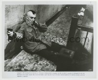 4f1569 TAXI DRIVER 8.25x10 still 1976 Robert De Niro with mohawk pointing gun, Martin Scorsese