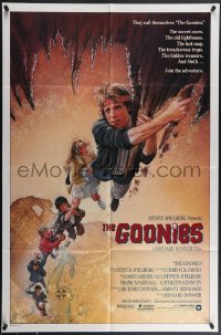 4f0801 GOONIES int'l 1sh 1985 wonderful Drew Struzan art of top cast hanging from stalactite!