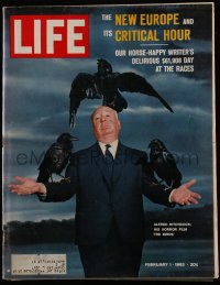 4f0306 LIFE magazine February 1, 1963 Alfred Hitchcock on the cover, his horror film The Birds!