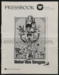 4f0394 ENTER THE DRAGON pressbook 1973 Bruce Lee kung fu classic, includes full-color comic herald!