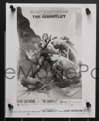 4f1103 GAUNTLET 17 from 8x9.5 to 8x10 stills 1977 Clint Eastwood & Sondra Locke, Frazetta art!