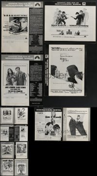 4h0089 LOT OF 18 UNCUT PARAMOUNT PRESSBOOKS 1960s-1970s advertising for a variety of movies!