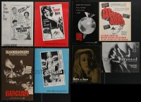 4h0297 LOT OF 16 UNCUT PRESSBOOKS 1960s-1970s great advertising for several movies!