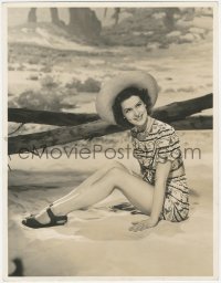 4j0511 BILLY THE KID candid deluxe 10x13 still 1941 sexy Mary Howard by Clarence Sinclair Bull!