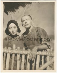 4j0548 GOOD EARTH deluxe 10x13 still 1937 Asian Paul Muni & Luise Rainer, from Pearl S. Buck novel!