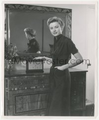 4j1515 GRACE KELLY 8.25x10 still 1950s the beautiful actress at home with hand on clock by mirror!